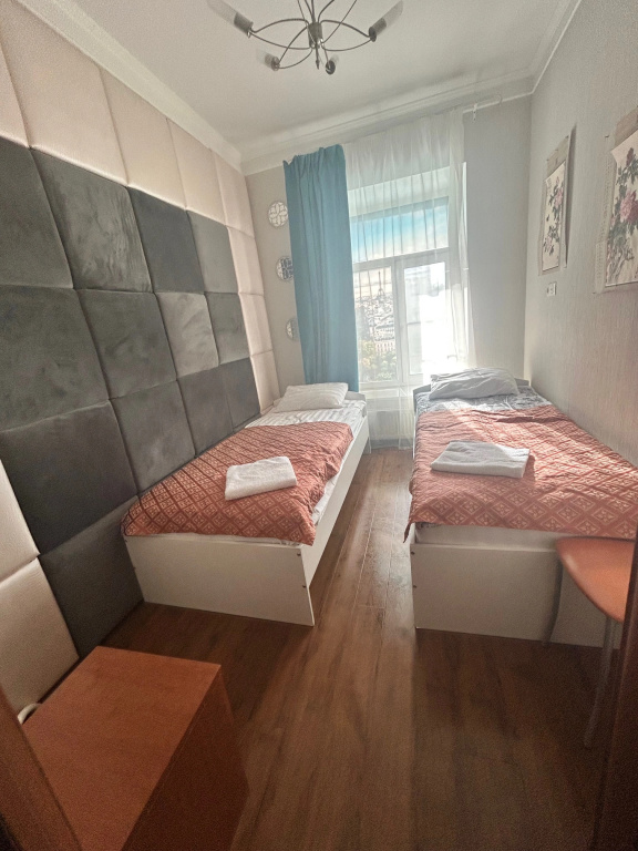Отель Меблированные комнаты  5 Rooms Apartment Nika Nevsky 88 в Санкт-Петербурге