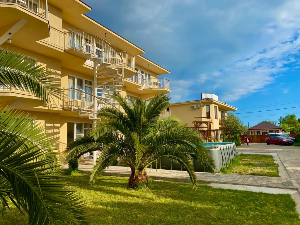 Hotel photo 12