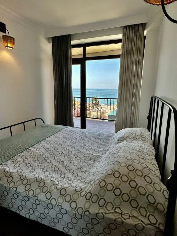 Апартаменты Mgzavrebi Gonio Beachfront Sea View — фото