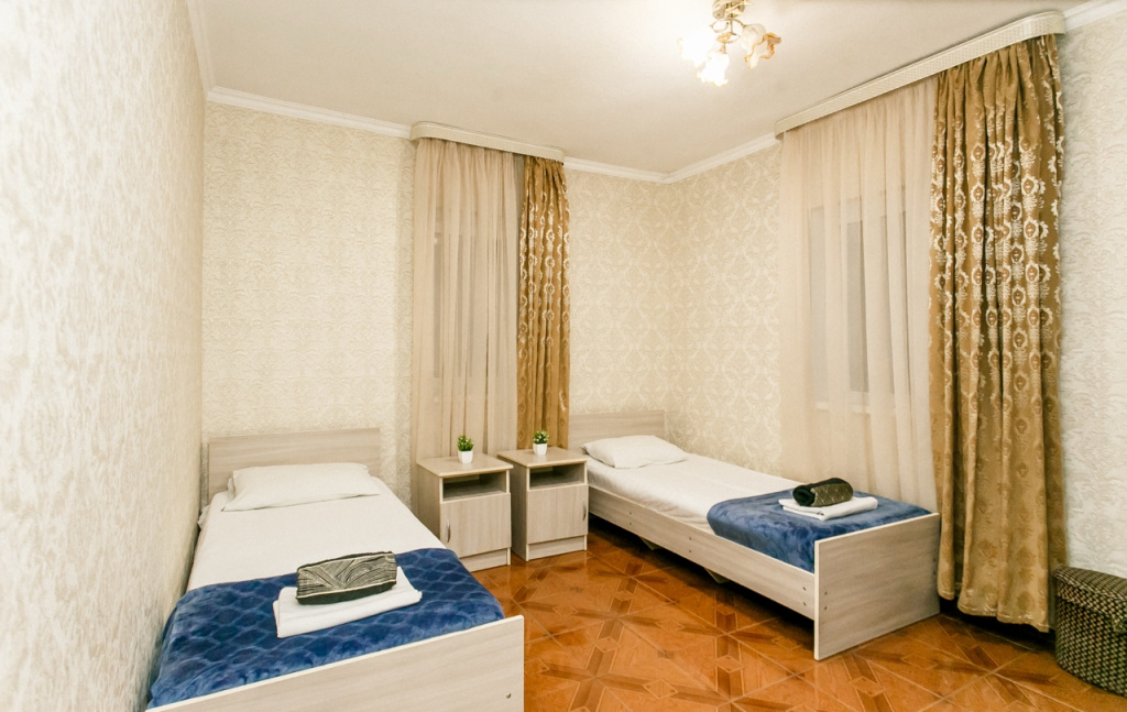 Economy room