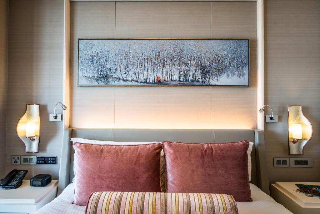 Caravelle Hotel