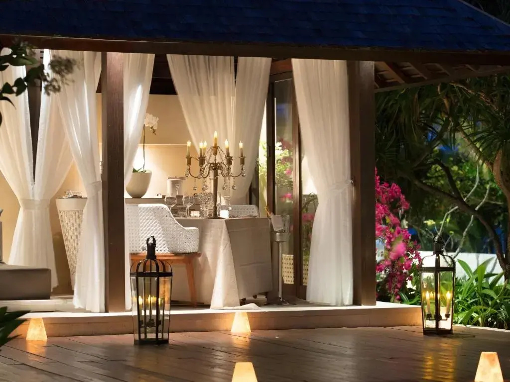 The Royal Santrian Hotel - Général