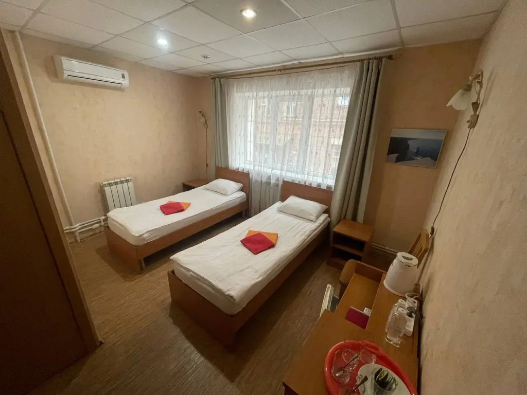 Standard Double room (twin beds)