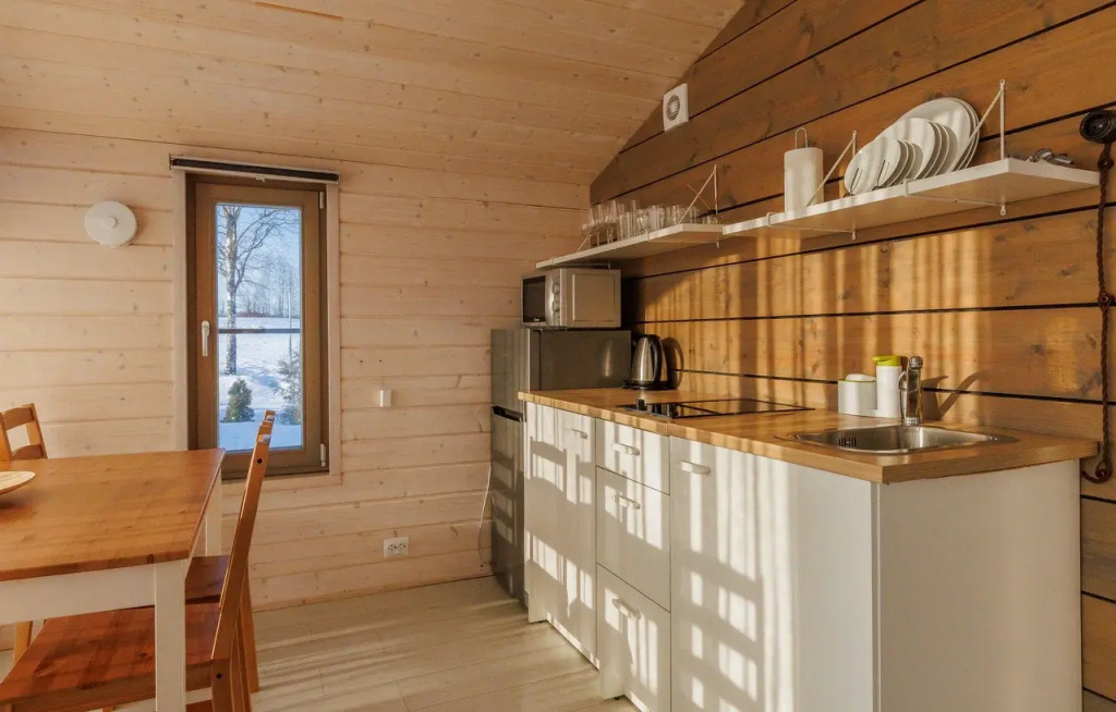 Четырёхместный коттедж с красивым видом из окна в Strawberry fields