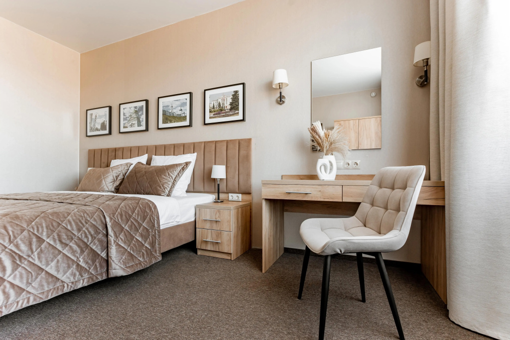 2 Bedrooms Deluxe Suite with city view
