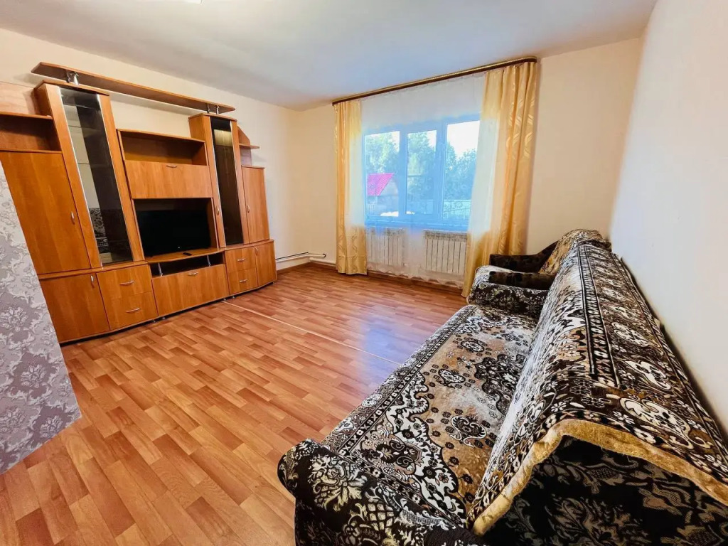 Квартира 3-к. квартира на Березовке 31А - фото 5