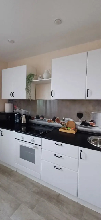 Квартира 1комнатная 42 м² с видом на Волгу — фото