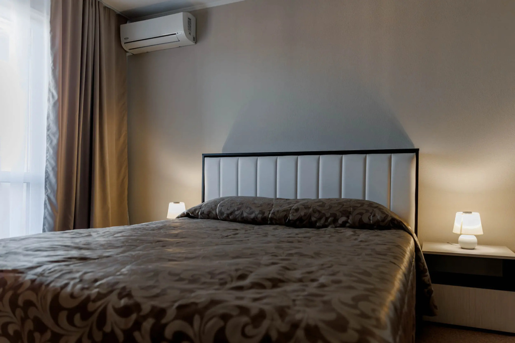 2 Bedrooms Apartment with balcony and with city view