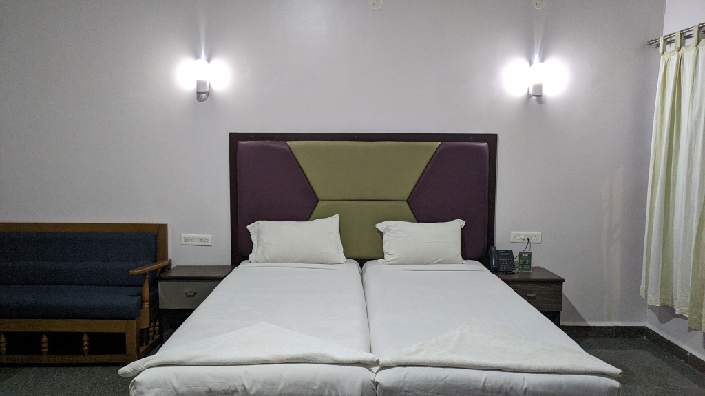 Junior Suite with balcony and with view