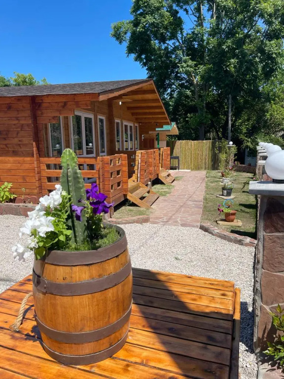 Четырёхместный семейный домик с собственным двором в Пуэбло Мохито