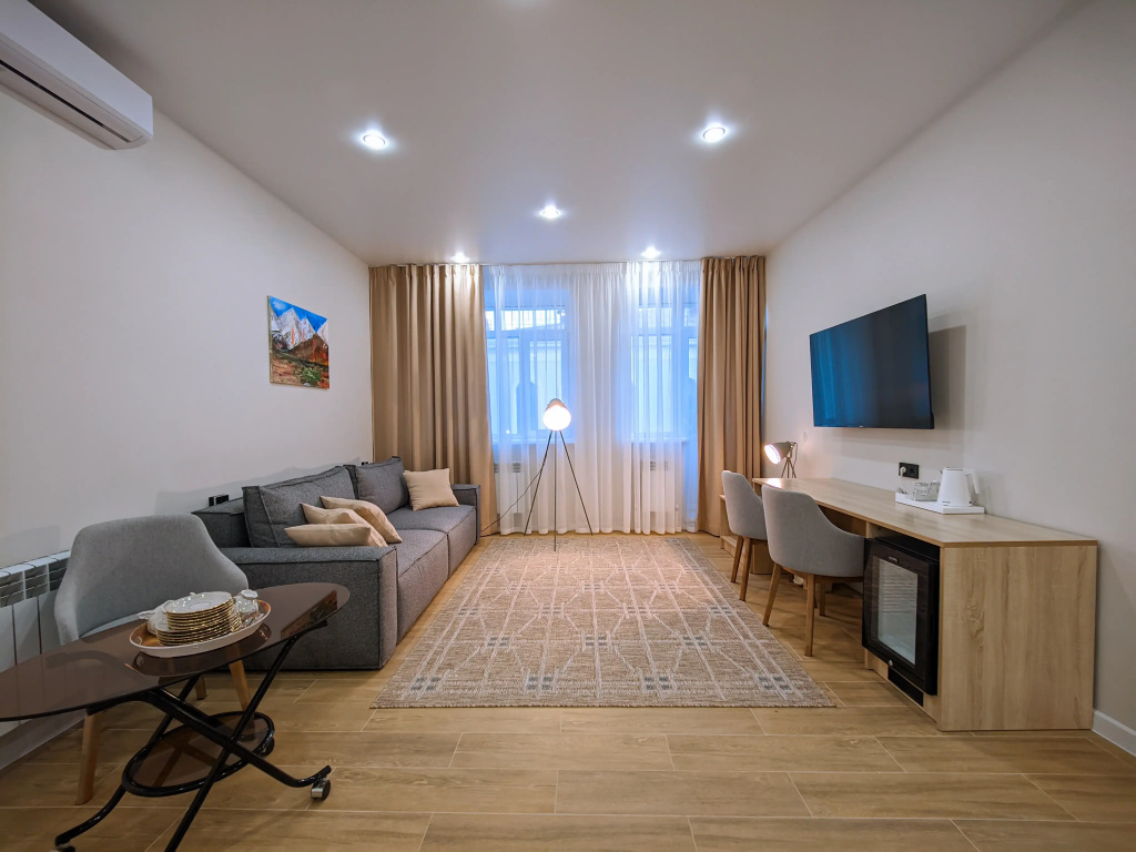 Junior Suite with balcony and with view