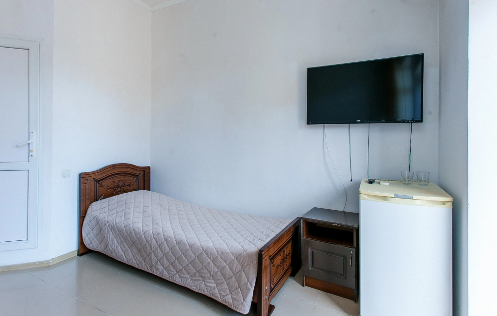 Трёхместный номер Economy в Арго