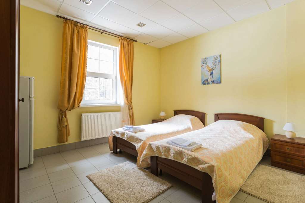 Economy Double room beachfront (twin beds)