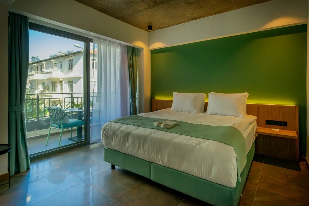 Standard room with balcony