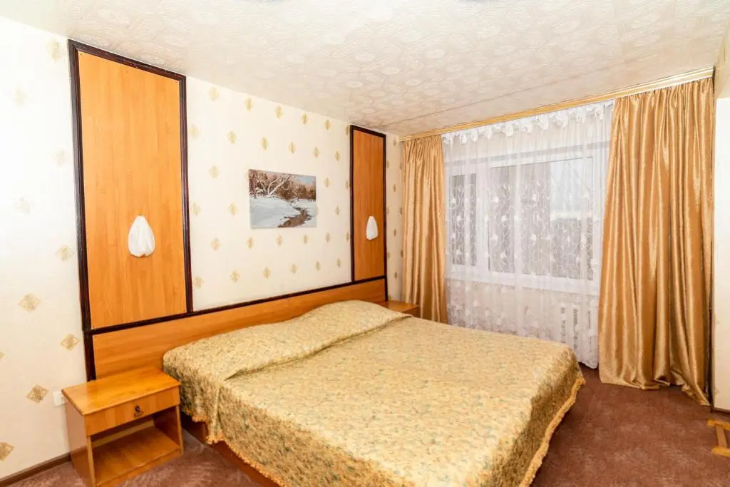 Zarya Hotel Room Type - Double Junior Suite with city view full double bed