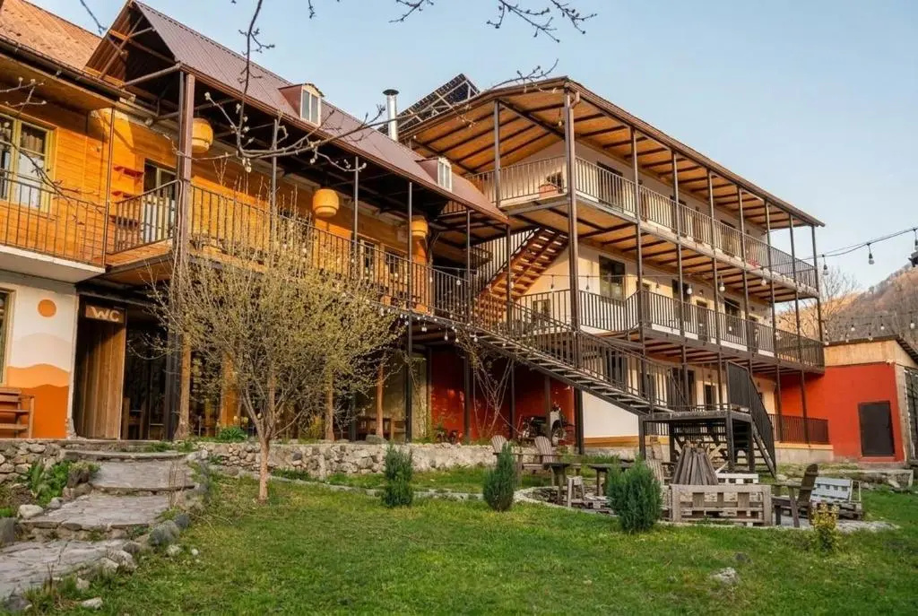 Debatoun Guest House