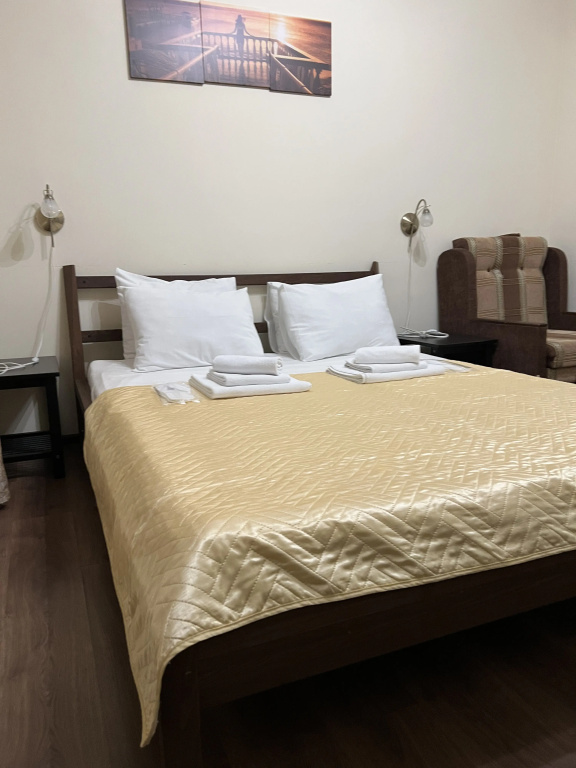 In the cottage Double Deluxe No.18 Room (full double bed)