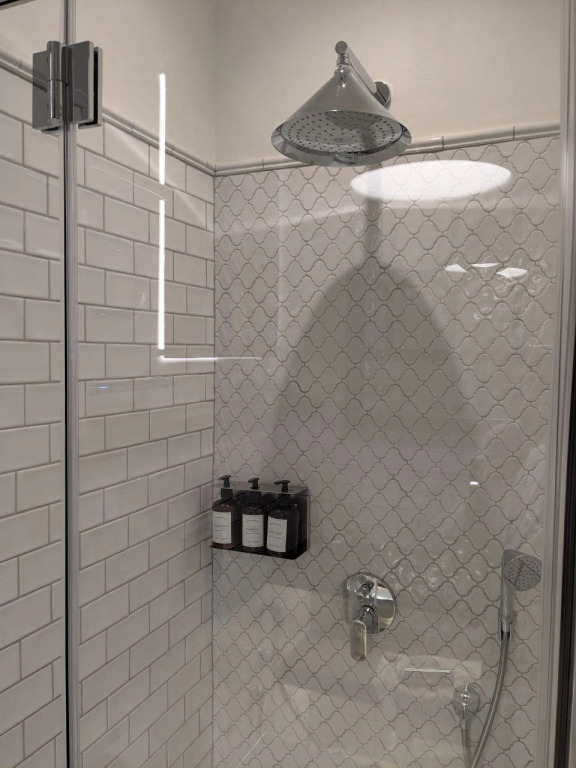 Трёхместный семейный номер Superior с видом на город в Конь в пальто