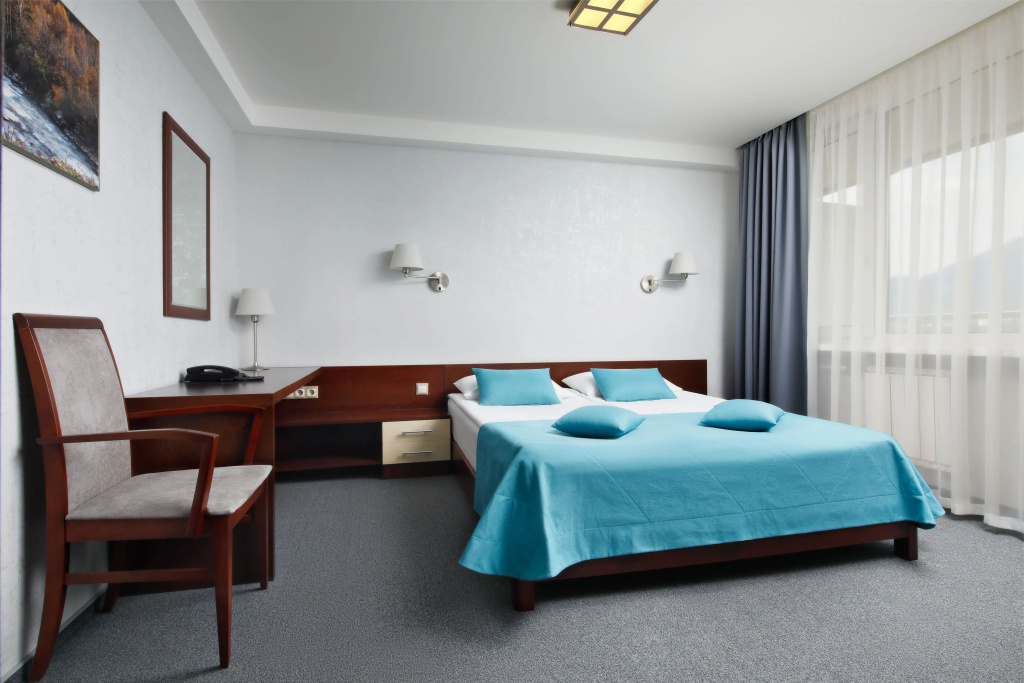 Beshtau Hotel Room Type - 2 Bedrooms Double Suite with balcony full double bed