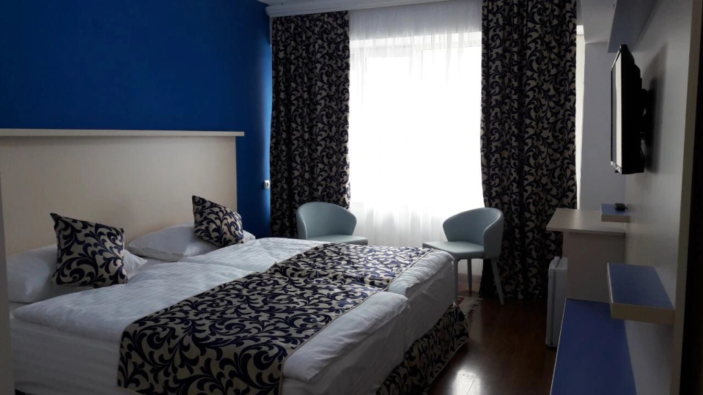 Standard Double room with balcony and with view (full double bed)