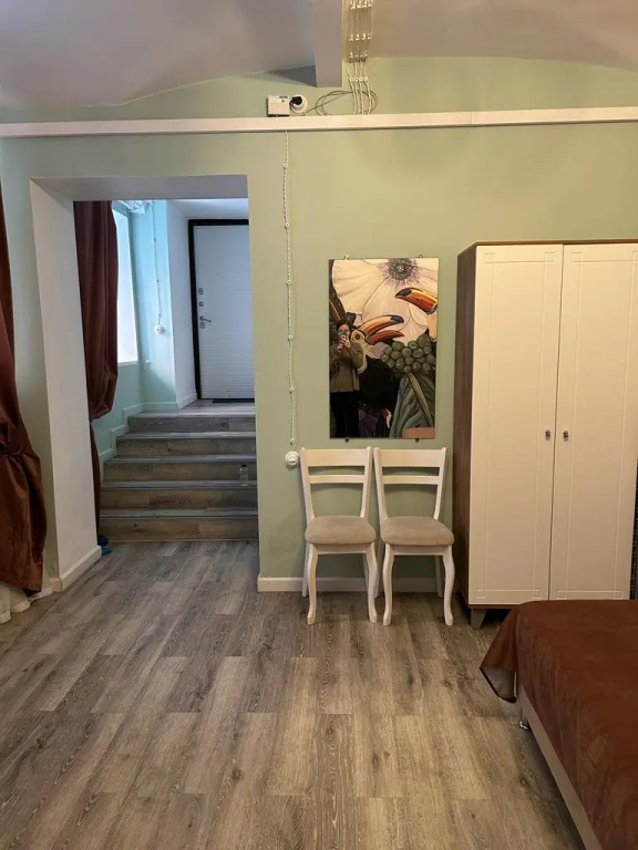 Апартаменты Антре на Гороховой с одной двуспальной кроватью — фото