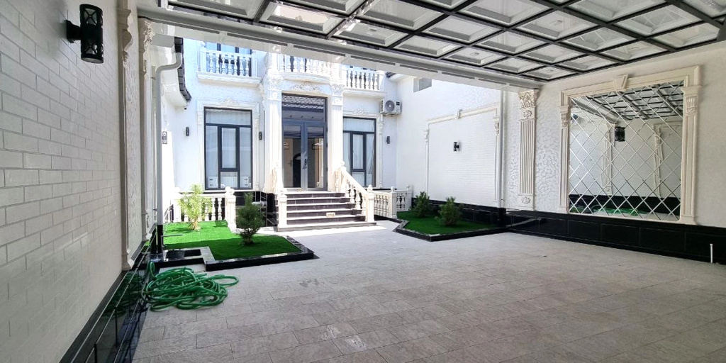 Maftun Hotel