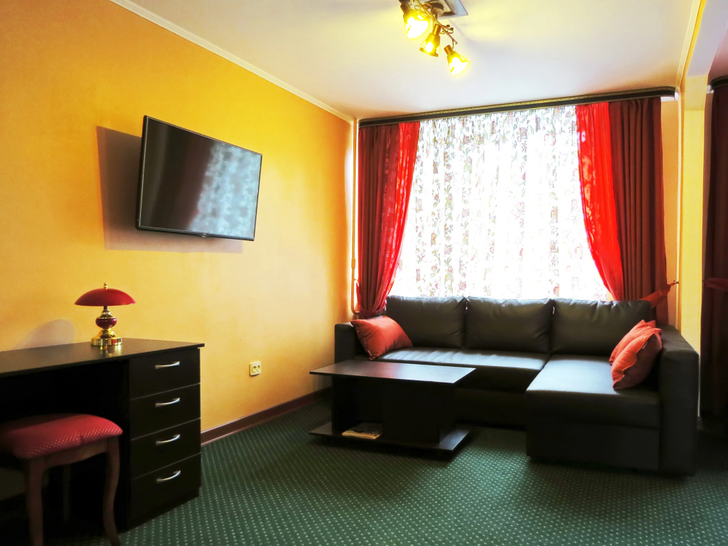 Jubileynaya Hotel Room Type - Comfort Double Junior Suite full double bed