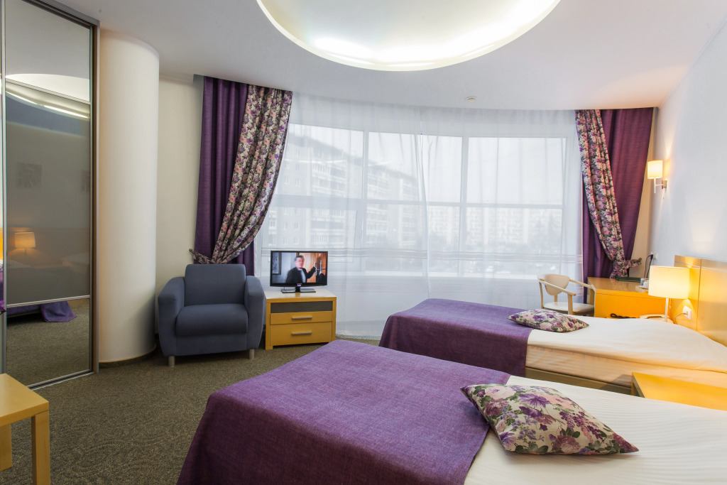 尊爵雙人房，市景，雙人床