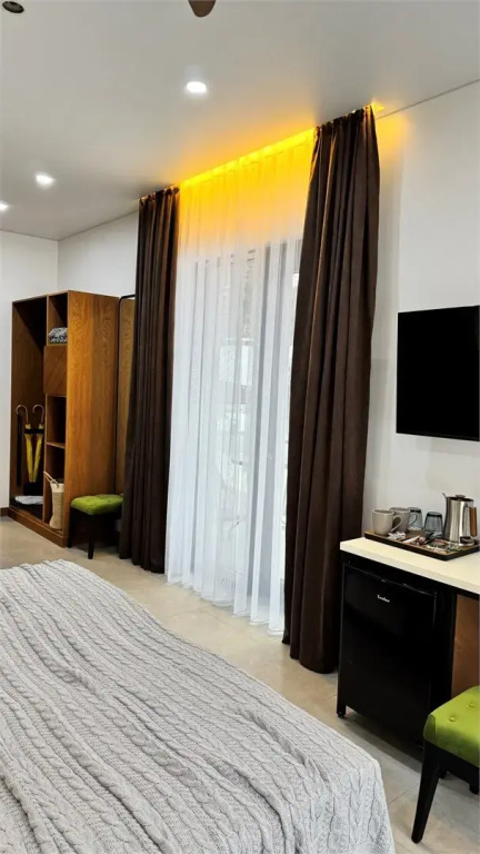 Люкс High Tech с балконом в Горы Village