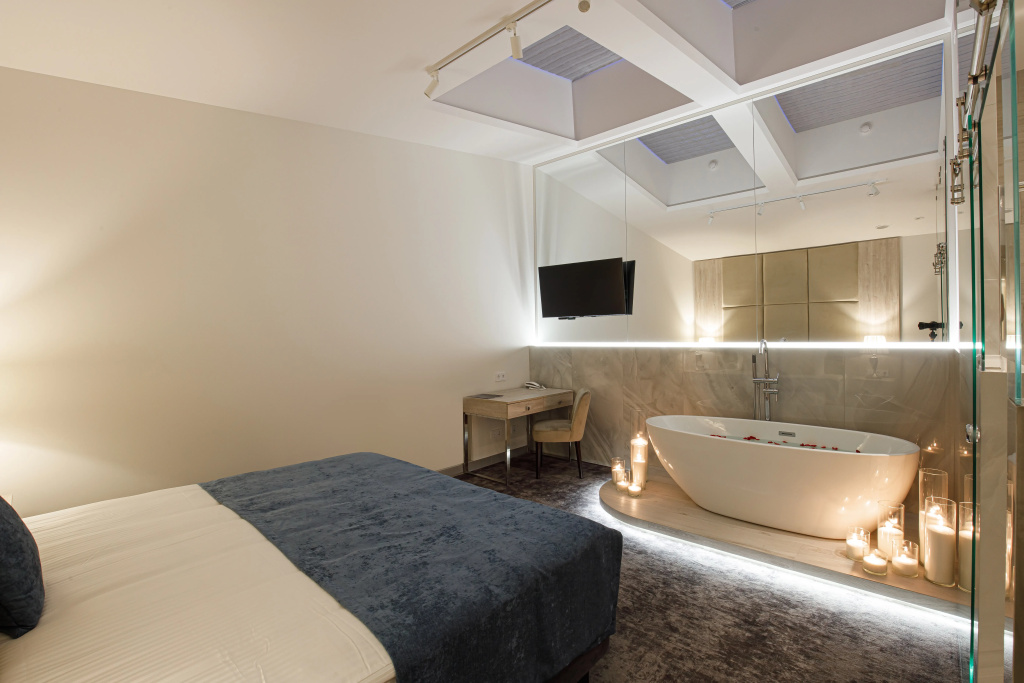 Romantic room