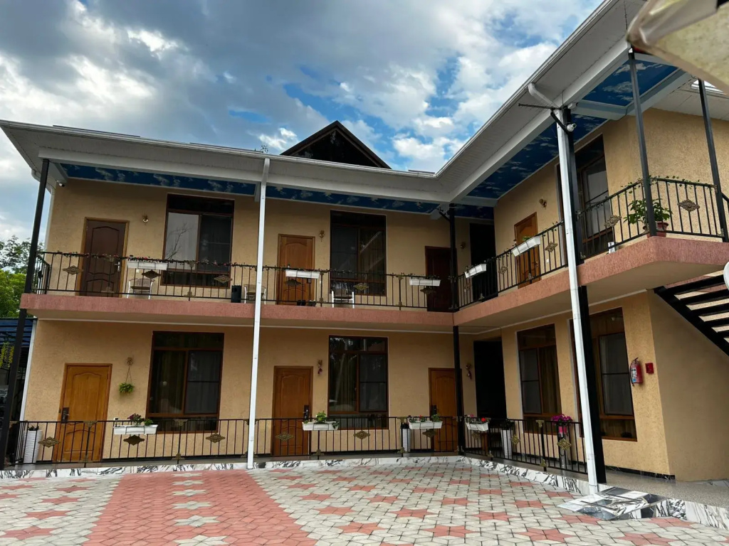Hotel photo 2