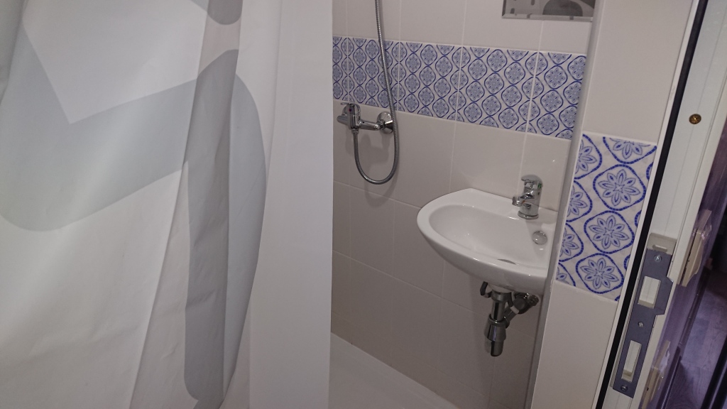 Апартаменты с 2 комнатами с балконом в Мотель 1864