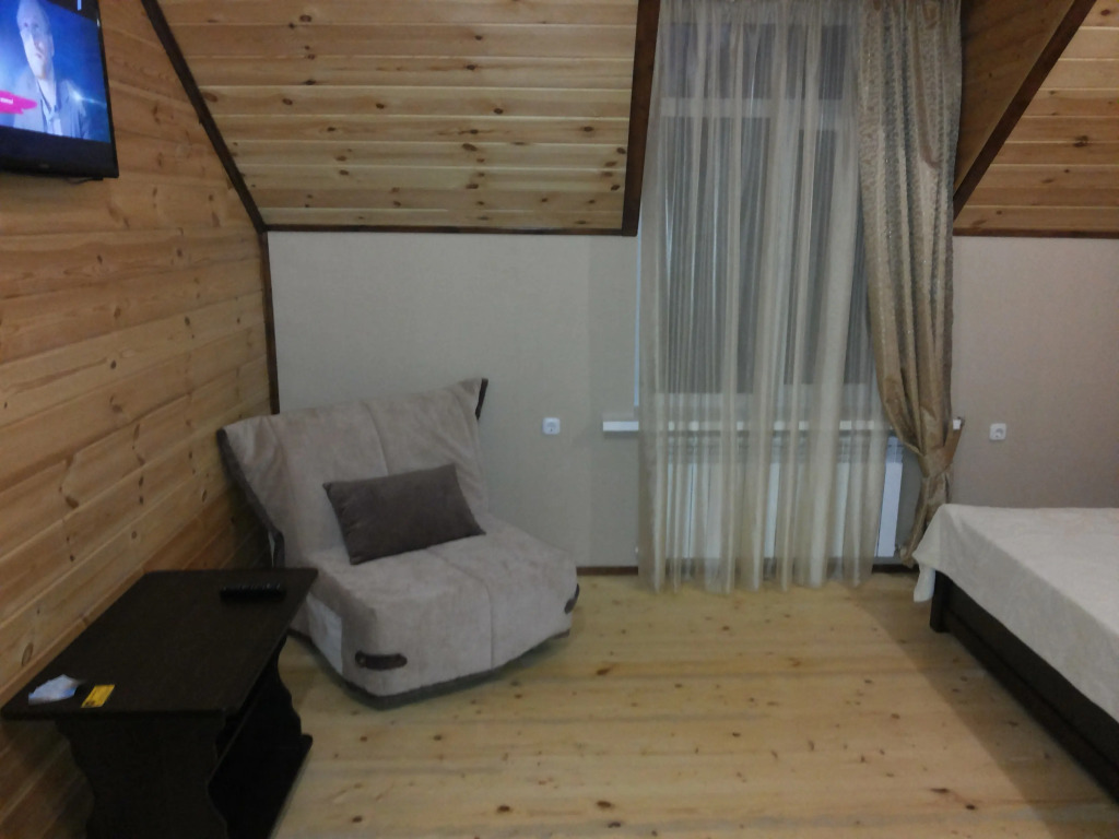 Двухместный номер Standard с красивым видом из окна двуспальная кровать в Три А