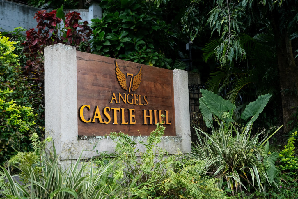 Castle Hill Bungalow Boutique Hotel
