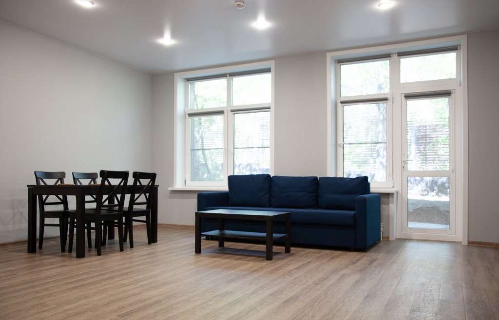 Belyij Sneg - White Snow Hotel Room Type - 2-room 1st floor Double Apartment full double bed