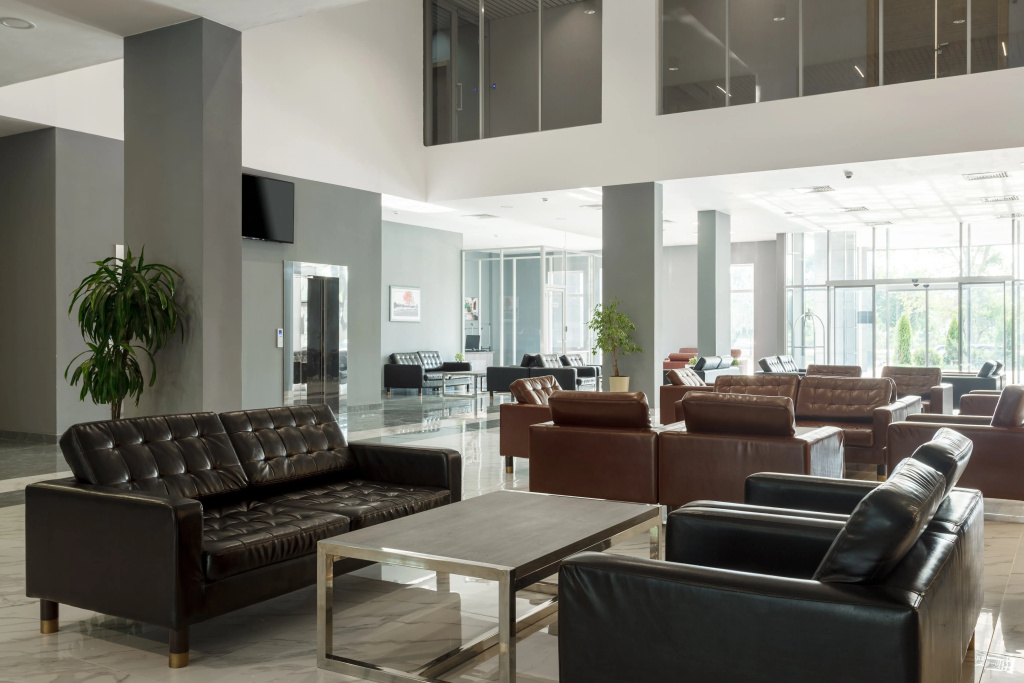 Lobby & Reception