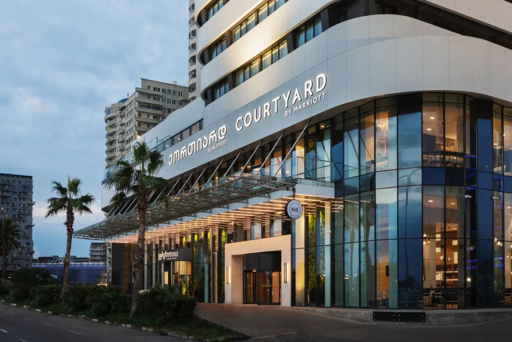 Bright with Balcony in Alliance Palace Batumi - Steps from the Sea & Dancing Fountains Apartments