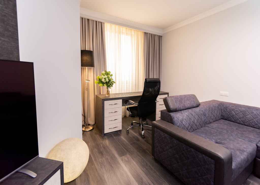 Двухместный люкс Президентский двуспальная кровать в Отель Downtown Suites Hotel Yerevan