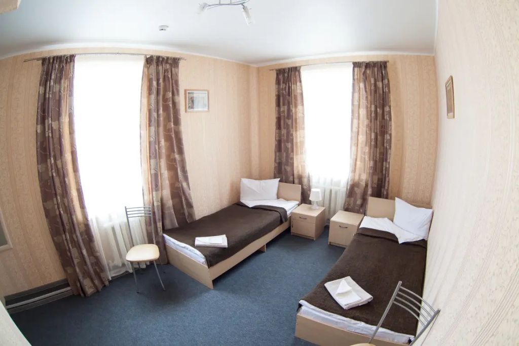 Standard Plus Double room (twin beds)