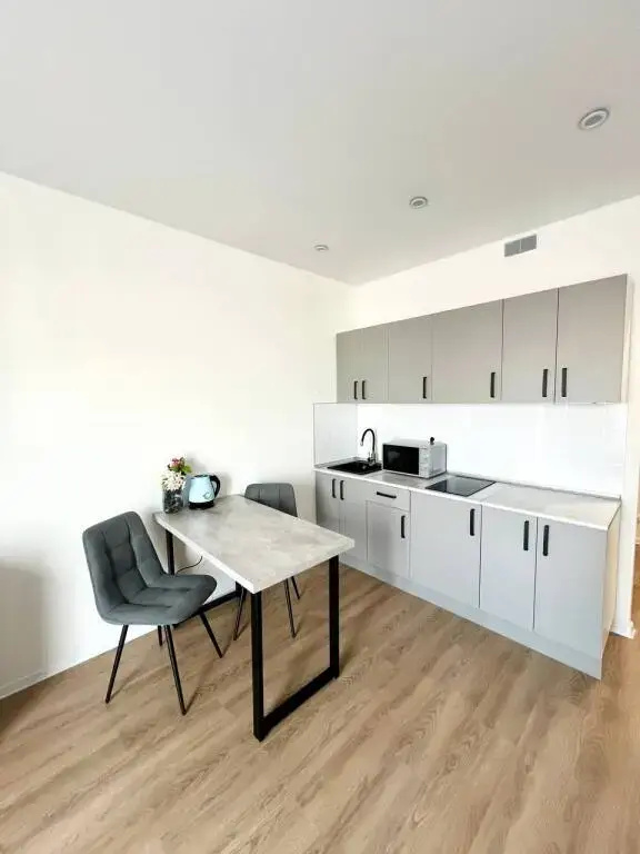 Отель Апартаменты Art Life Apartment Novohohlovskaya 1 в Москве