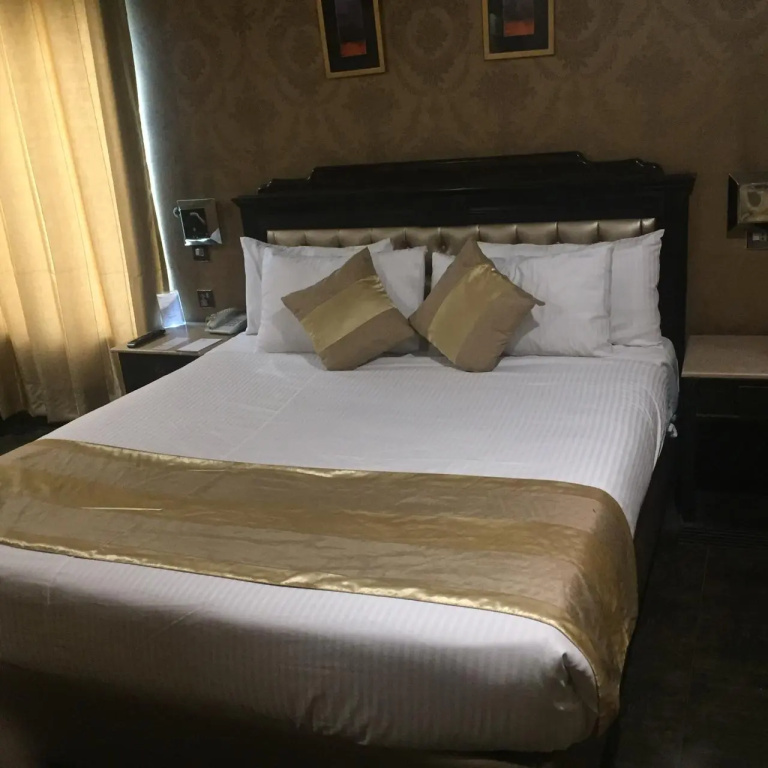Royal Lahore Hotel - Général