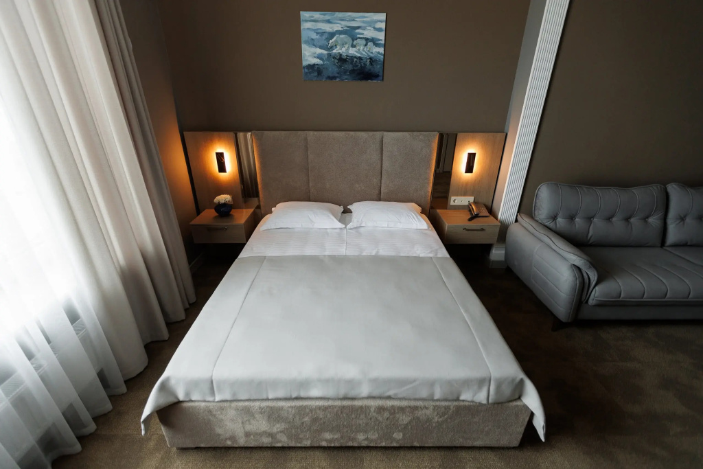 Belyij Medved Hotel Room Type - Double Junior Suite with sea view full double bed