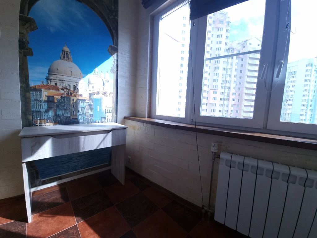 Апартаменты у моста на набережной Москвы реки — фото