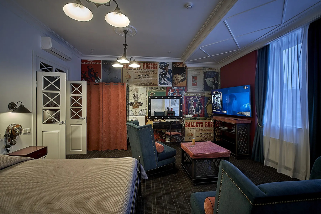Art HOTEL Room Type - Double  Art Studio full double bed