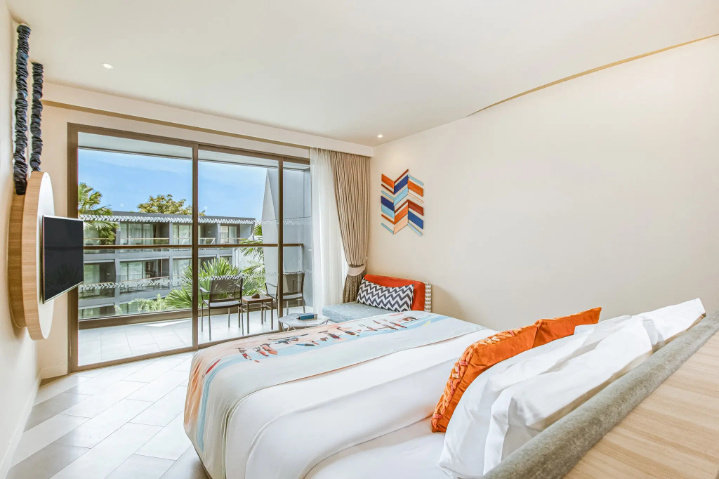 SIS Over The Stella Pool Double room with balcony and with pool view (full double bed)
