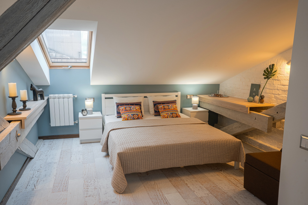 Centeral Hotel Room Type - Standard New Double Attic room full double bed