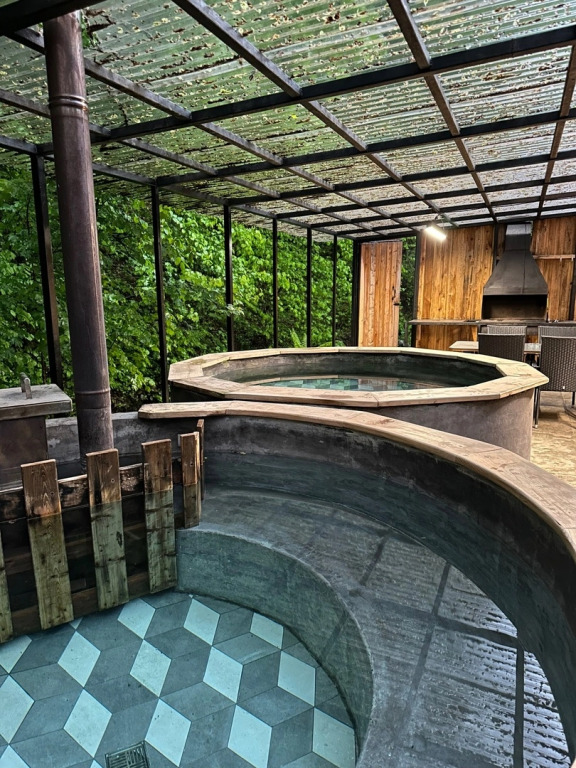 Люкс с красивым видом из окна в Koban Spa Resort