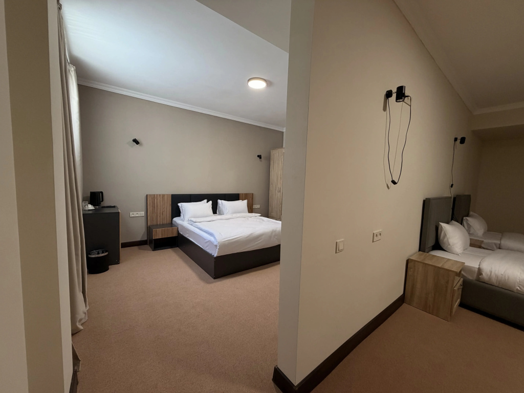 Hotel photo 12