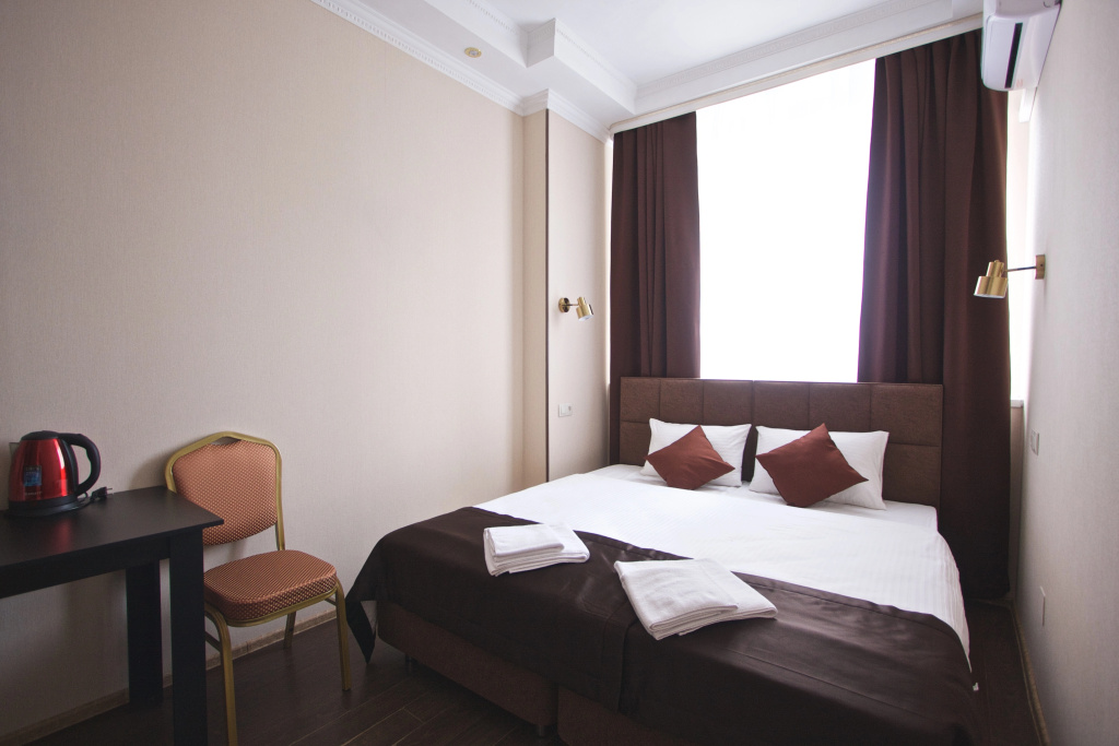 Economy Double room (full double bed)