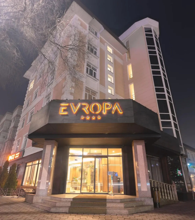 Отель Европа — фото